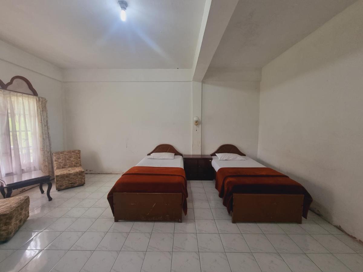Oyo 93062 Sibayak Multinational Rest House Berastagi Bagian luar foto