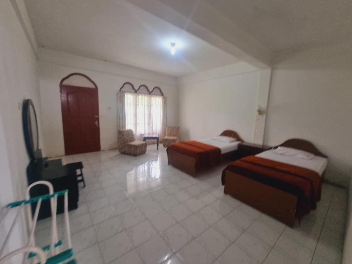 Oyo 93062 Sibayak Multinational Rest House Berastagi Bagian luar foto